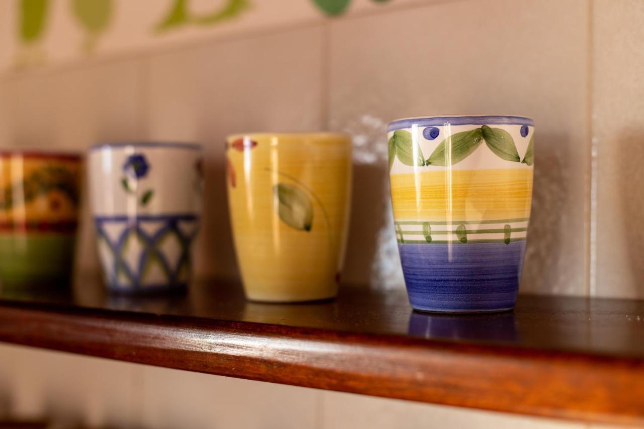 Vacanze Al Mare Patrizia'S Sweet Home Terme Vigliatore Bagian luar foto