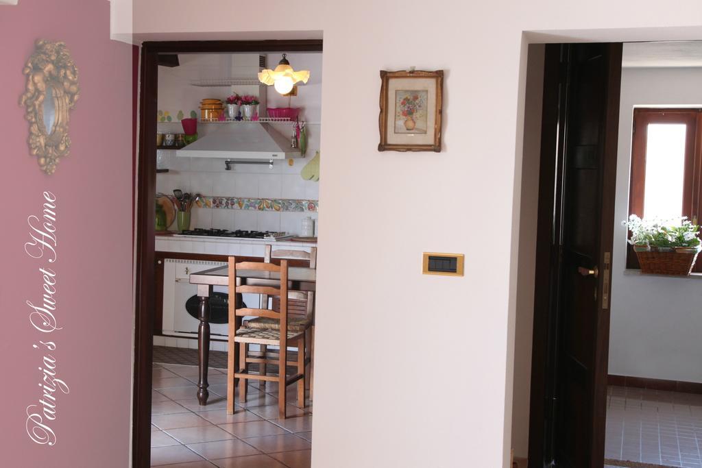 Vacanze Al Mare Patrizia'S Sweet Home Terme Vigliatore Ruang foto