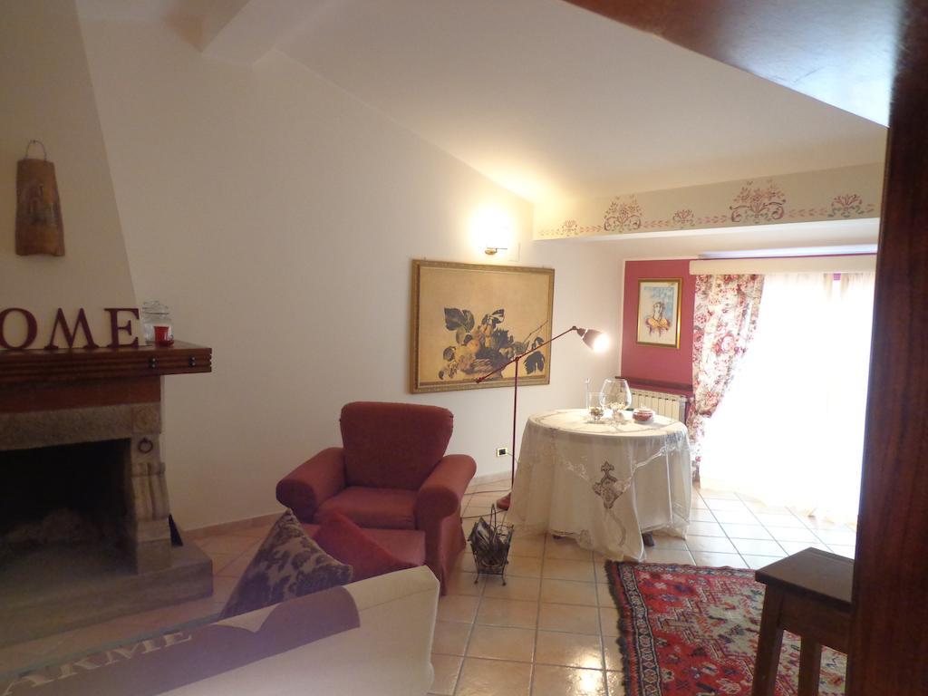 Vacanze Al Mare Patrizia'S Sweet Home Terme Vigliatore Ruang foto