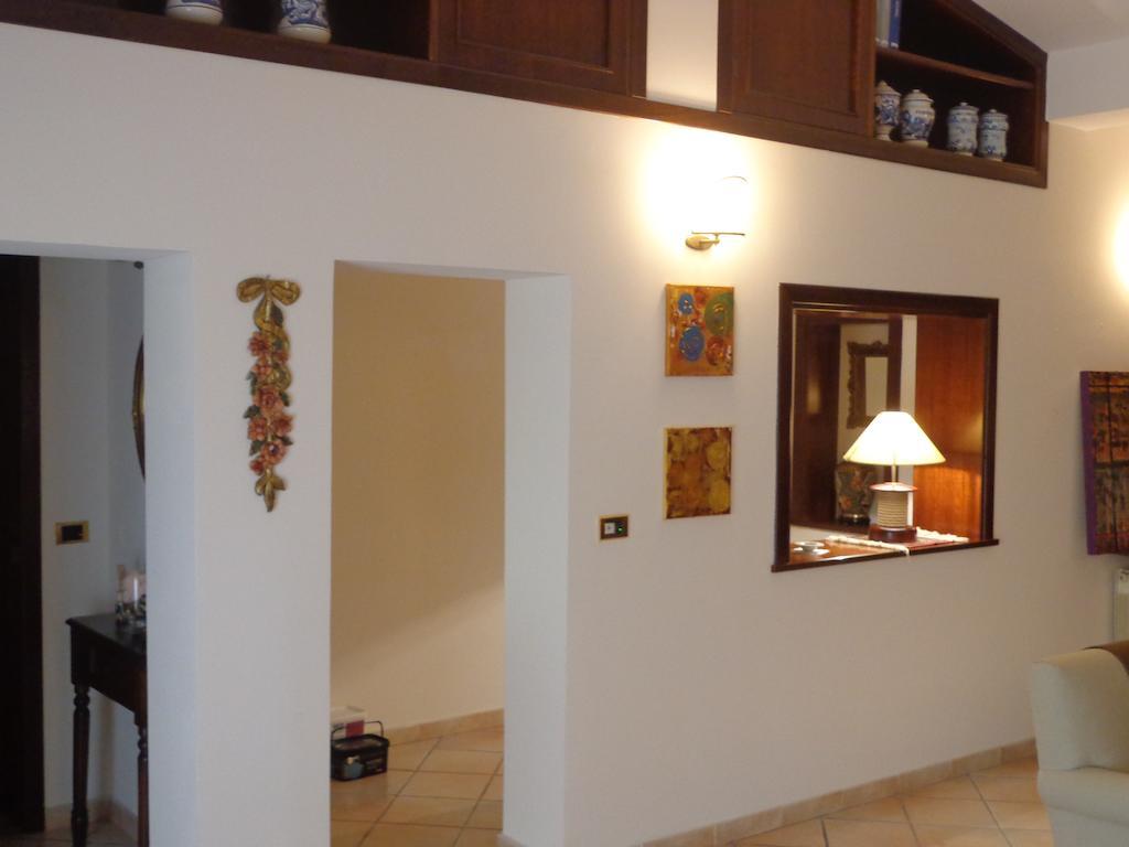 Vacanze Al Mare Patrizia'S Sweet Home Terme Vigliatore Ruang foto