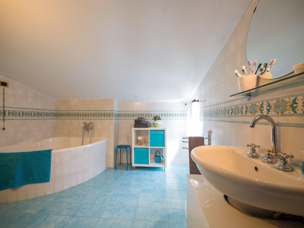 Vacanze Al Mare Patrizia'S Sweet Home Terme Vigliatore Bagian luar foto